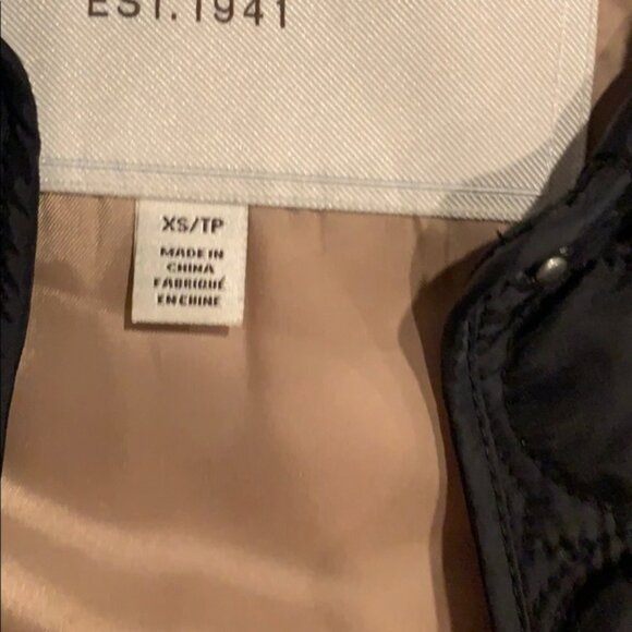 - Signature COACH “C” est.1941 plaid chore  jacket… - Picture 4 of 8